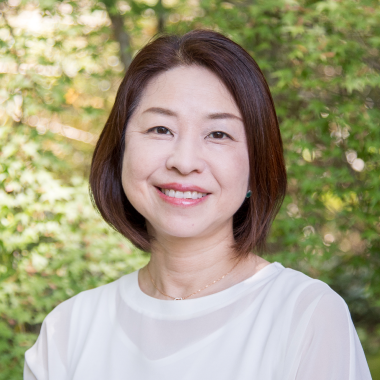 作家 藤岡 陽子さん